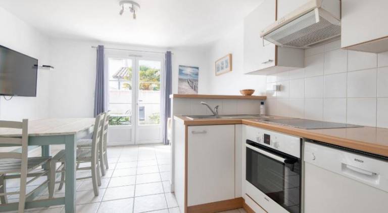 Fully equipped wonderful holiday apartment with terrace & barbeque | Close to the beach | Dogs allowed — photo 3