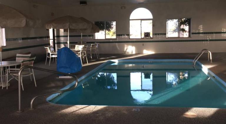 Super 8 By Wyndham Willcox — photo 5