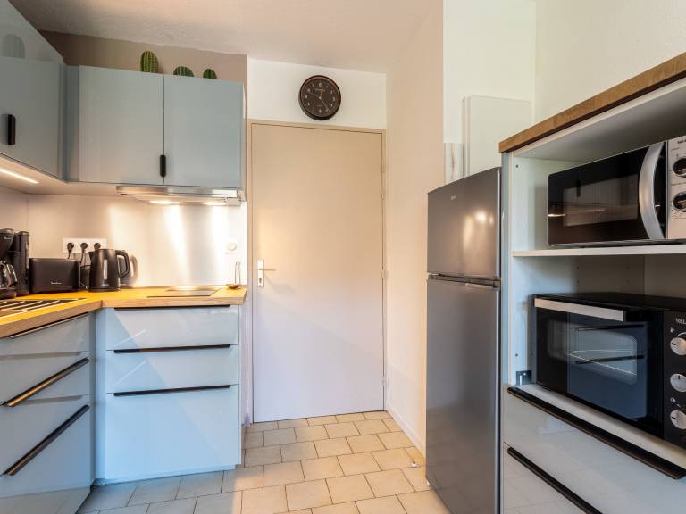 Apartment with 1 room for 4 persons — photo 4