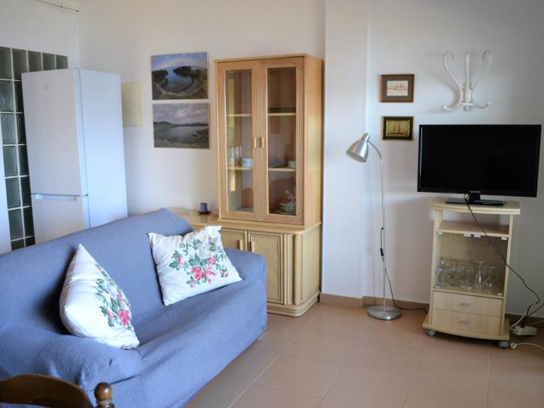 Rental apartment with 3 rooms for 6 persons — photo 5