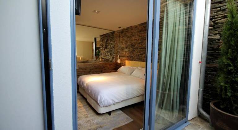 Pleasant serviced apartment with terrace | Pet-friendly in Lugo