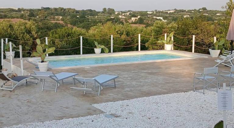 Lovely villa with grill, pool & patio | Pet-friendly in Ostuni