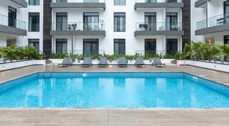 Holiday apartment with patio, garden & pool — photo 3