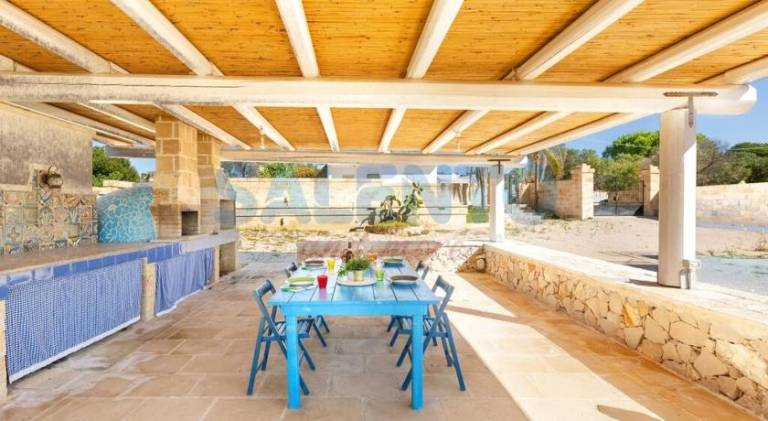 Villa with pool in Patu