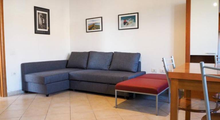 Holiday apartment with 2 rooms for 6 persons in Oristano