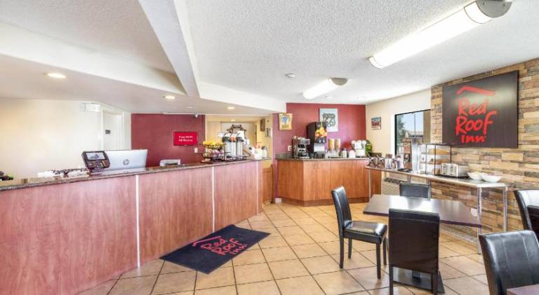 Red Roof Inn Gallup — photo 3