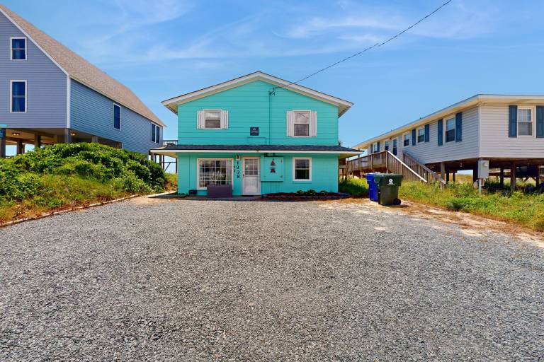 House Topsail Beach