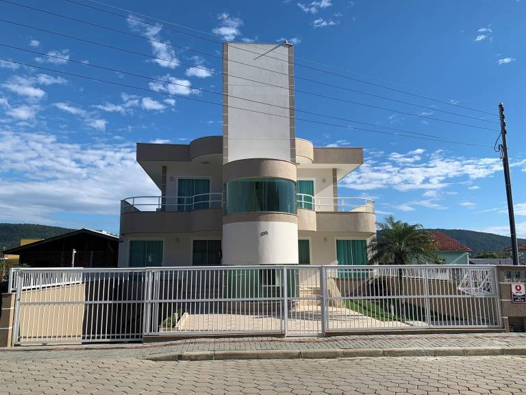 Apartamento  Bombinhas