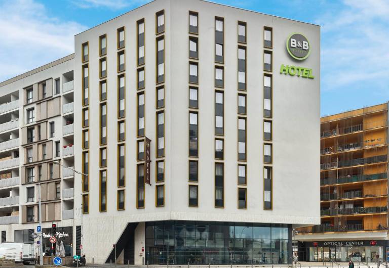 B&B HOTEL Paris Porte de Bagnolet in Bobigny
