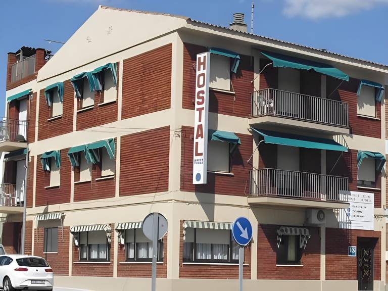 Hostal Rodes in Zaragoza
