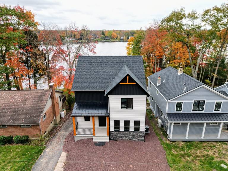 House Penn Lake Park
