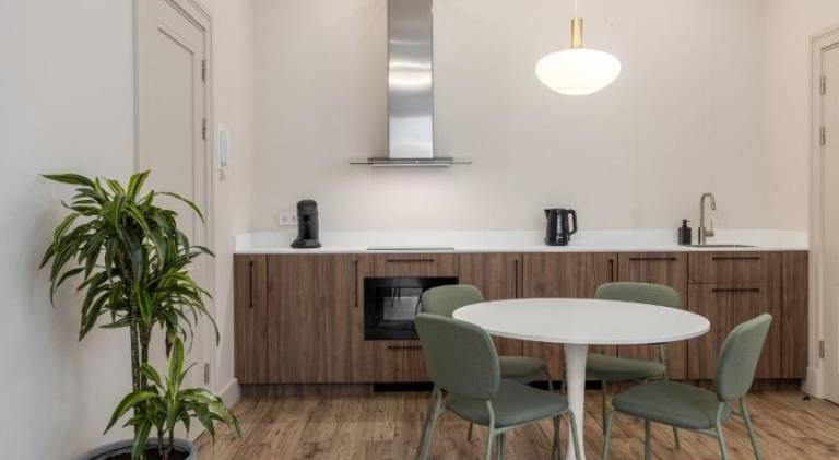 Apartment | Next to Nativity Cathedral — photo 3