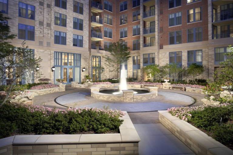 Apartment  Arlington