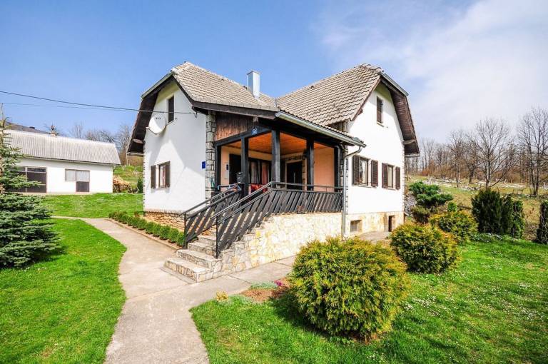 Ferienhaus Poljanak