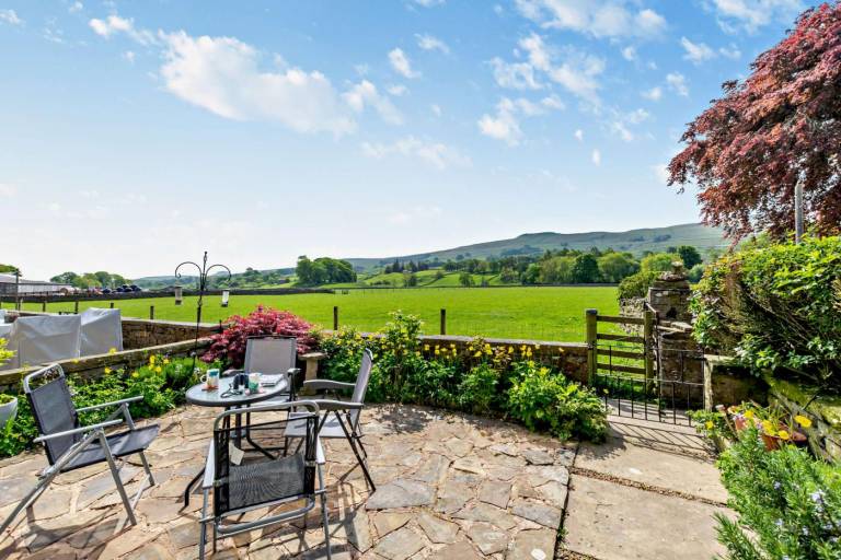 Cottage with yard & grill | Dogs allowed in Hawes