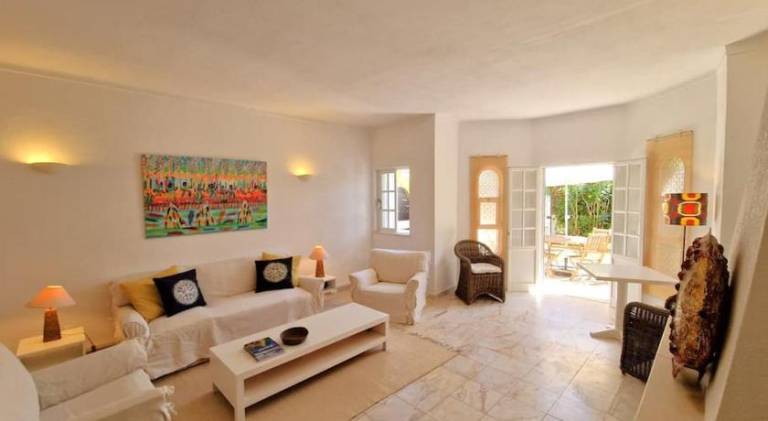 Ancao beach duplex with private garden — photo 2