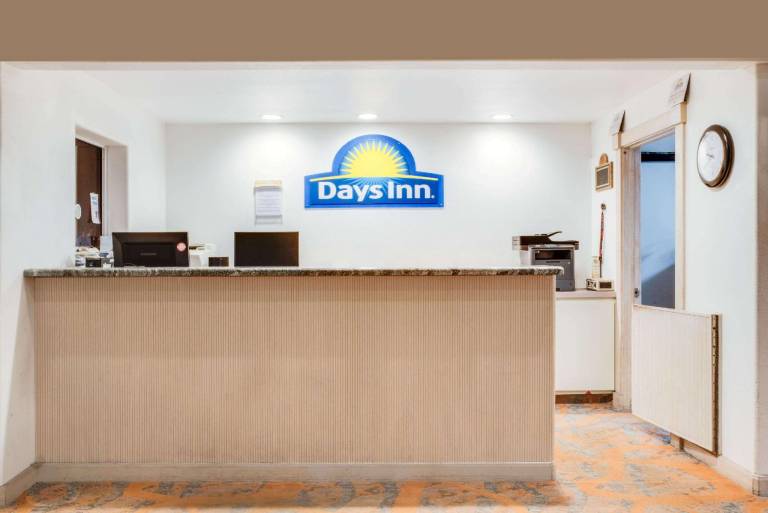Days Inn by Wyndham Fort Stockton — photo 4