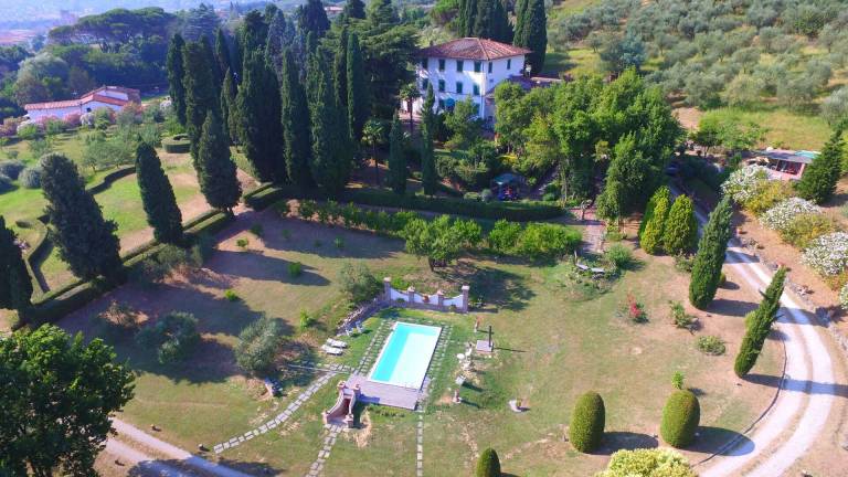 Villa Massa e Cozzile