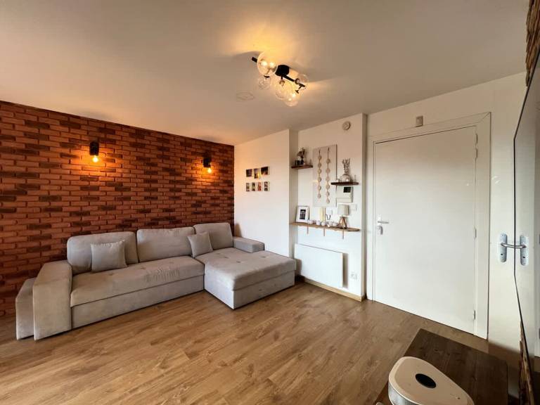 Child-friendly beautiful holiday apartment with pool & fast internet | Lake view | Dogs allowed — photo 2