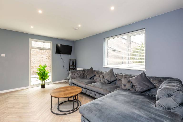 House  Peterborough