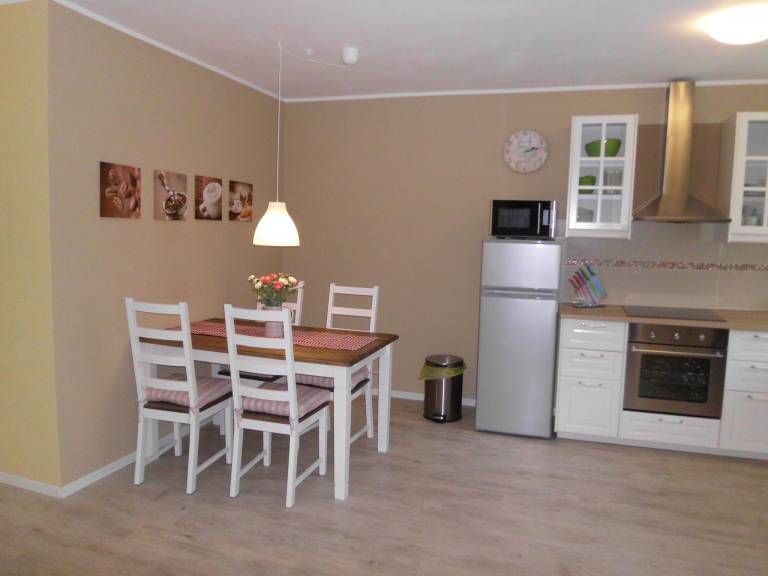 Apartment with garden, barbecue & terrace — photo 3