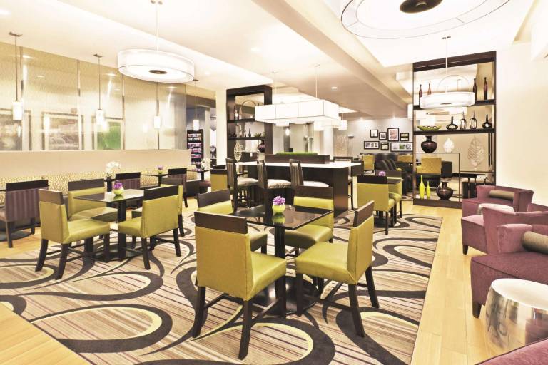 La Quinta Inn & Suites by Wyndham Billings — photo 4