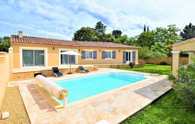 Maison de vacances  Mornas