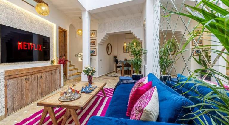 Spacious house with pool & jacuzzi | Near Jemaa el-Fnaa | Pets are welcome — photo 4