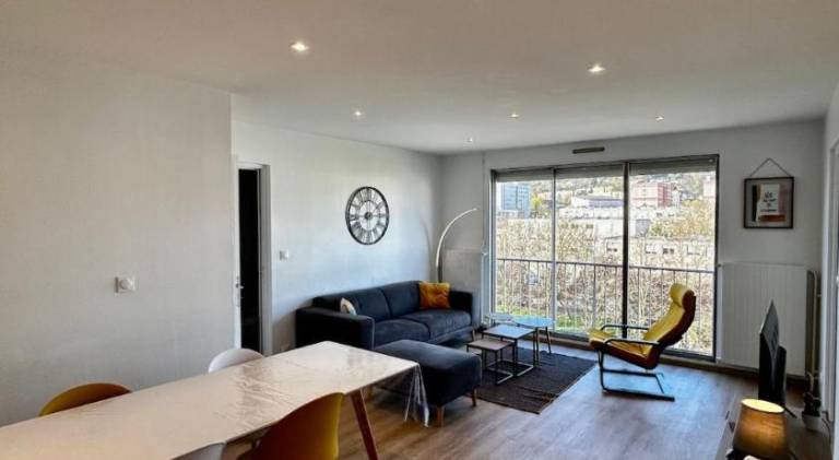 Rental apartment with 4 rooms for 8 persons — photo 4