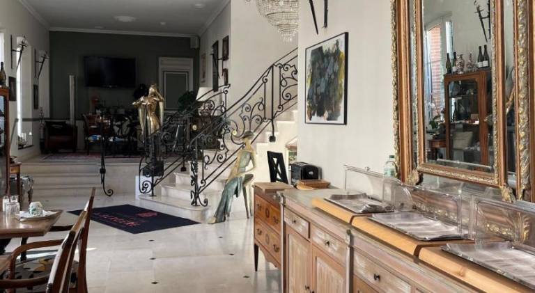 Champagne Andre Bergere & Suites — photo 3