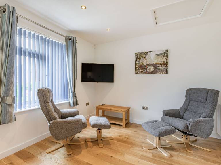 Children-friendly cottage with garden & terrace | River view | Pets allowed — photo 2
