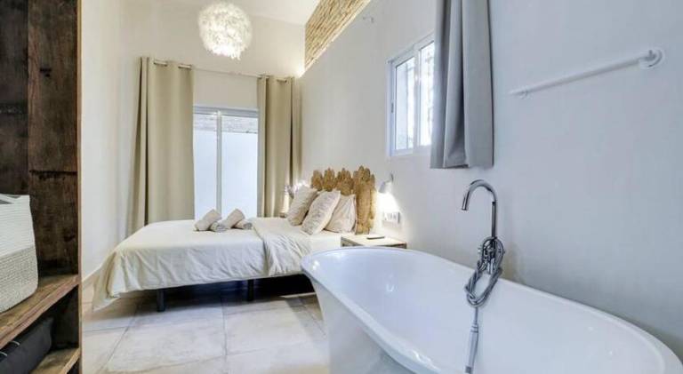 Casa Jasmin cosy 4 bedroom house with terrace — photo 2