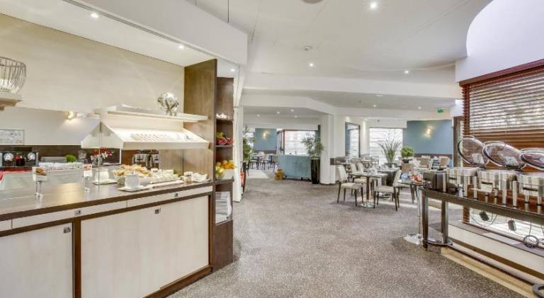 Mercure Maurepas Saint Quentin — photo 2