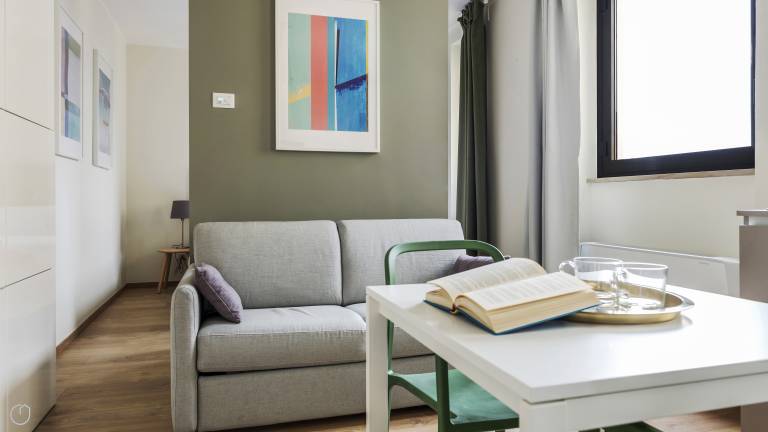 Family-friendly nice apartment | Near Milano Centrale railway station | Pet-friendly in Milan, OH