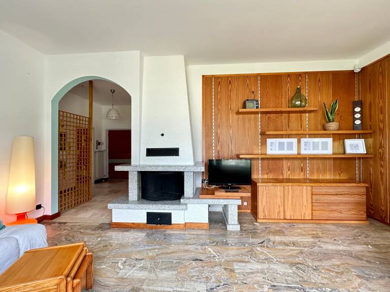 Villa 'The Queen Of Garda' with Lake View, Private Garden and Balcony — photo 4