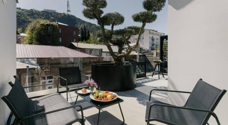 Nice serviced apartment with patio | Next to Old Tbilisi | Dogs allowed in Tbilisi