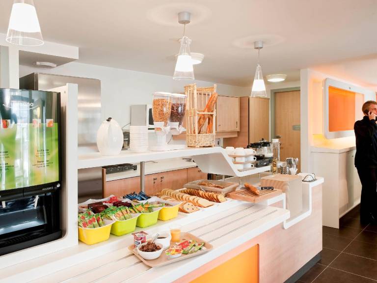 Ibis budget Amboise — photo 2