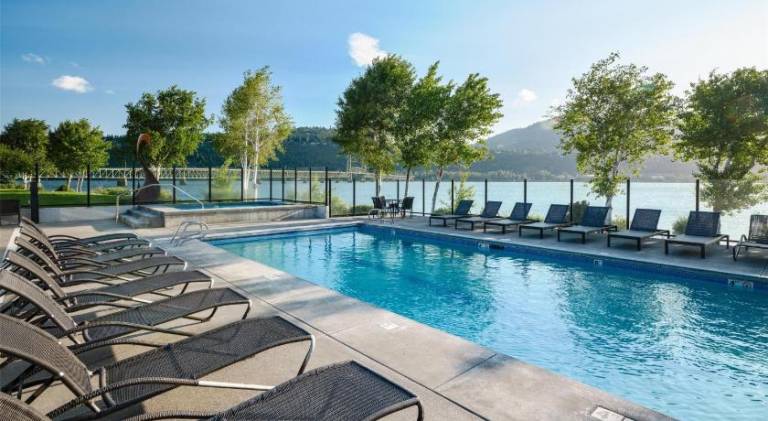 Best Western Plus Hood River Inn — photo 3