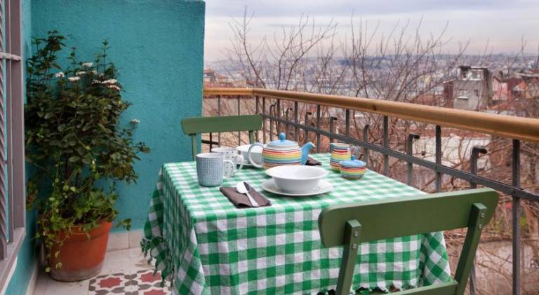 Apartment with terrace — photo 3
