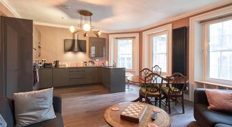 Rental apartment | Near Edinburgh Castle — photo 2
