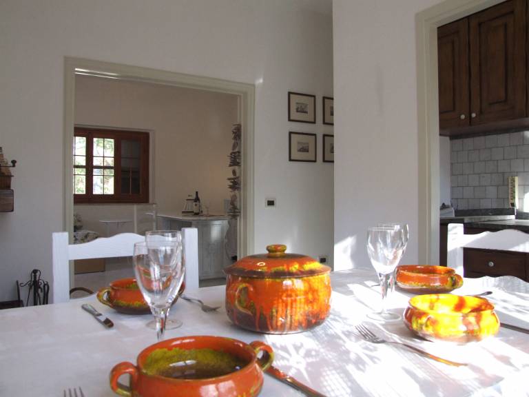 Apartment with garden, terrace & grill — photo 4
