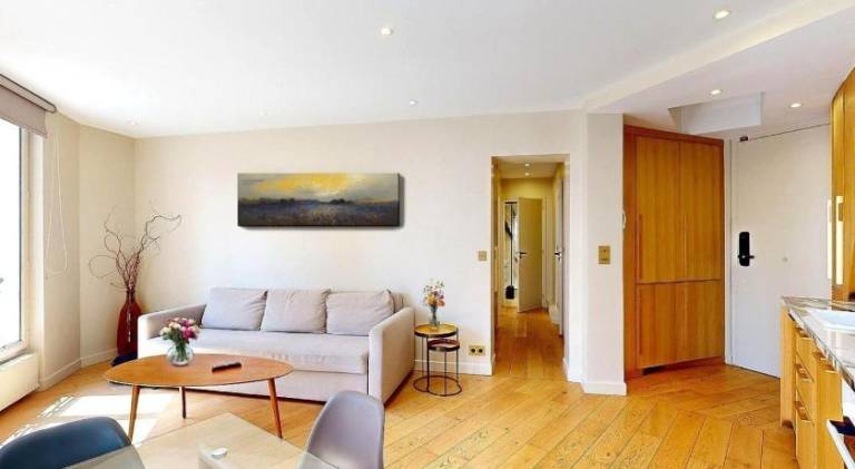 Holiday apartment with 2 rooms for 6 persons in Pantin