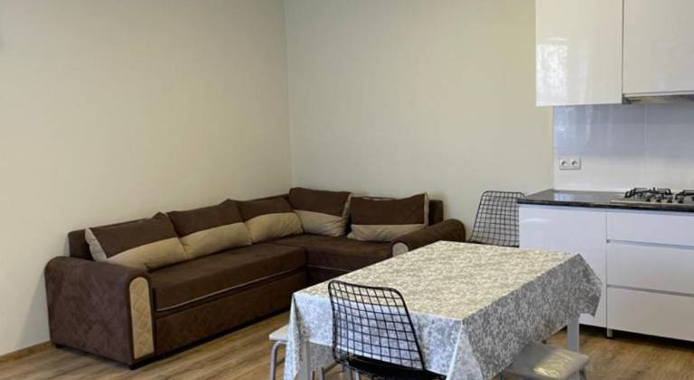 Apartment with terrace, garden & barbecue — photo 4