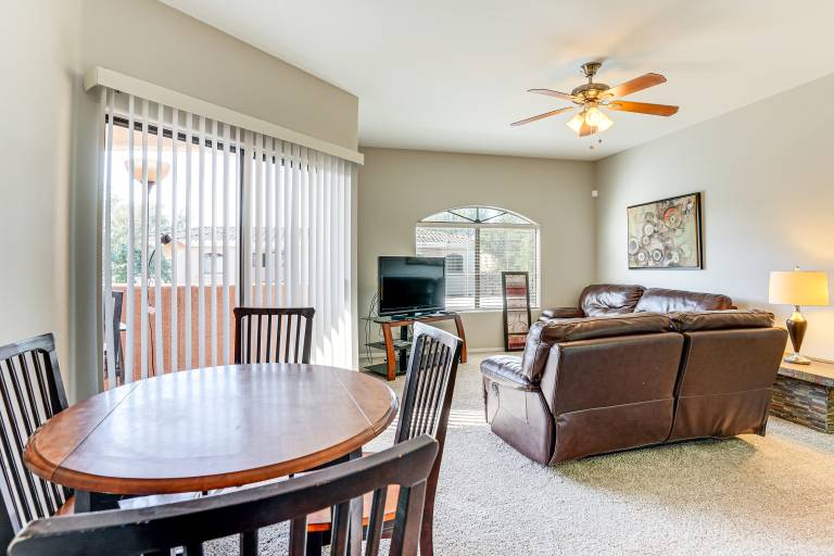 3 Mi to Westgate District Condo w Pool Access