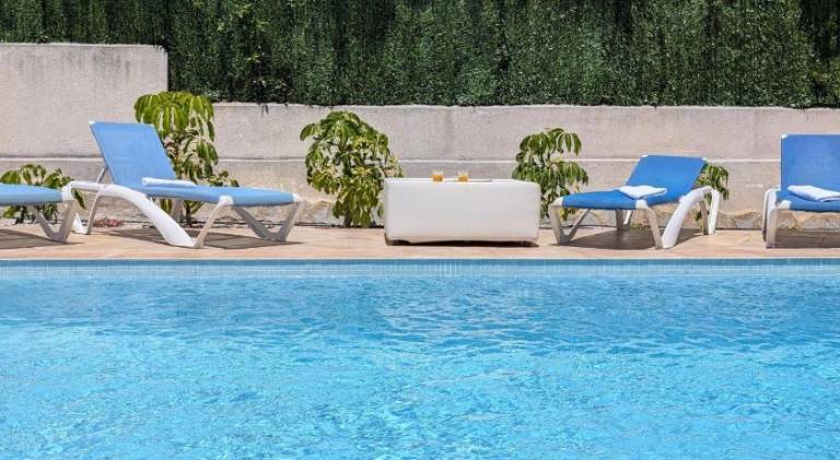 Villa with private pool, terrace & yard | Good for workation | Pets allowed — photo 5