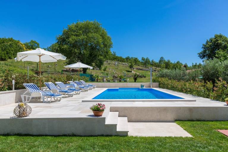 Fully equipped wonderful house with grill, yard & private pool | Pet-friendly — photo 3