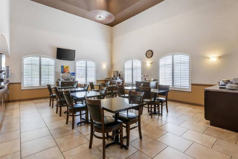 Best Western Tolleson Hotel — photo 4