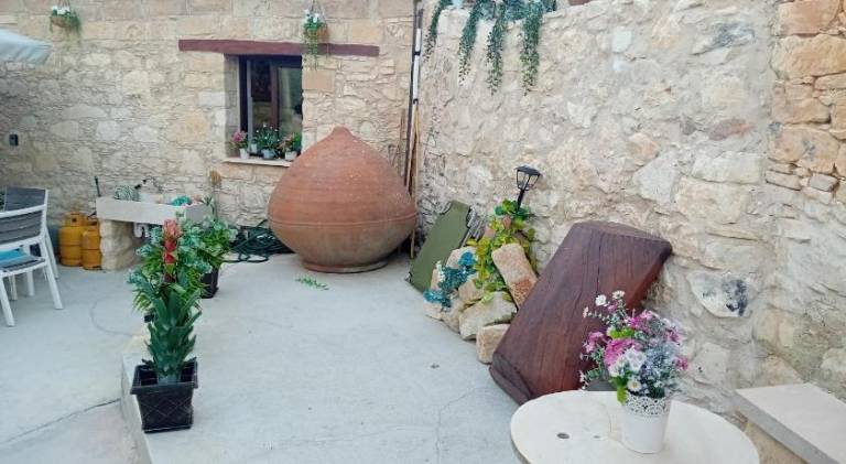 TRADITIONAL HOUSE ARSOS — photo 4