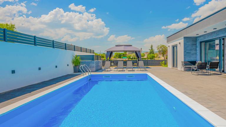 Villa Kristina Makarska by Villas Guide