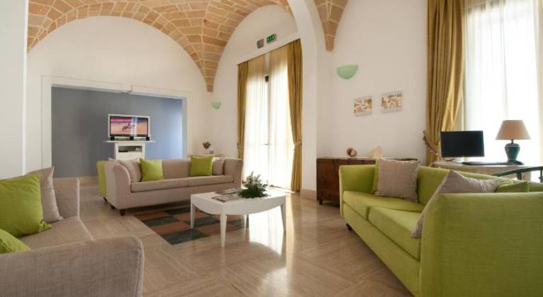 Grand Hotel Mediterraneo — photo 2